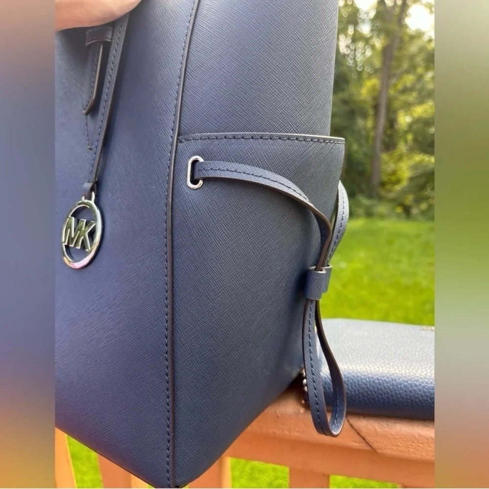 Michael Kors Gilly Large Tote & Continental Wallet Set Navy Saffiano Leather NWT